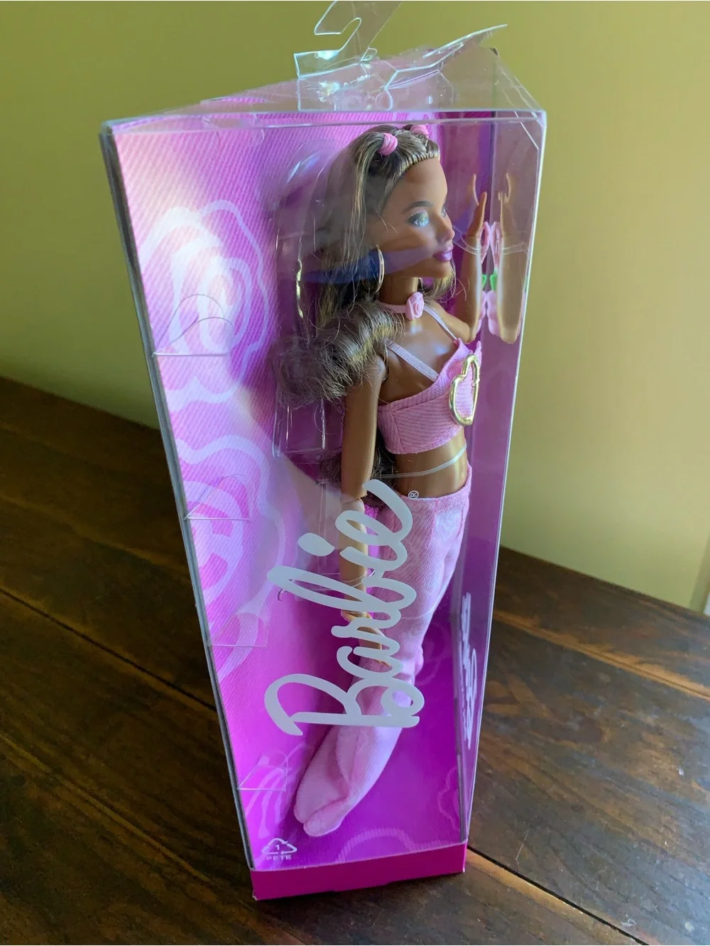 #12 Deluxe Style NIB NRFB Barbie Pink Heart-Accent Doll